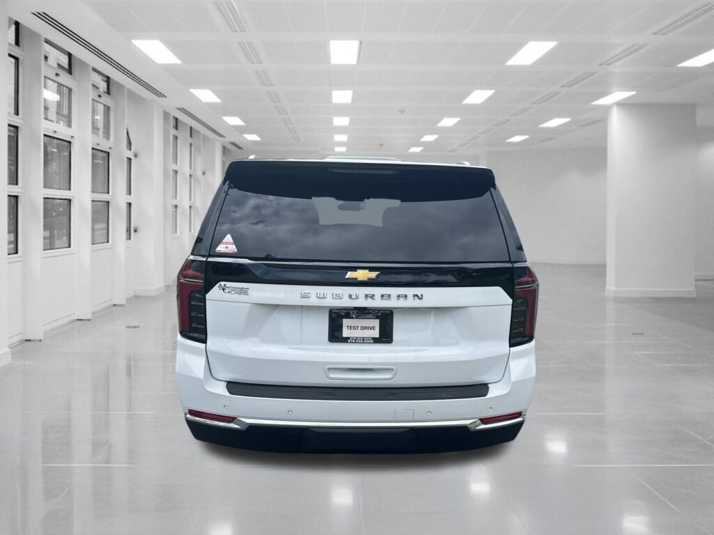 2025 Chevrolet Suburban LS