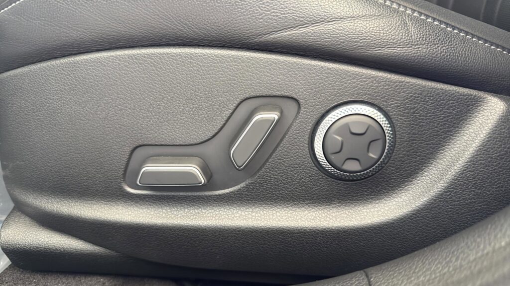 2023 Genesis G80 2.5T