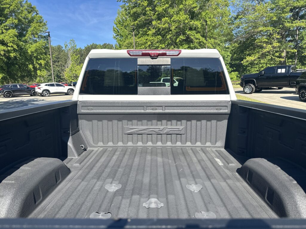 2024 Chevrolet Silverado 2500HD ZR2