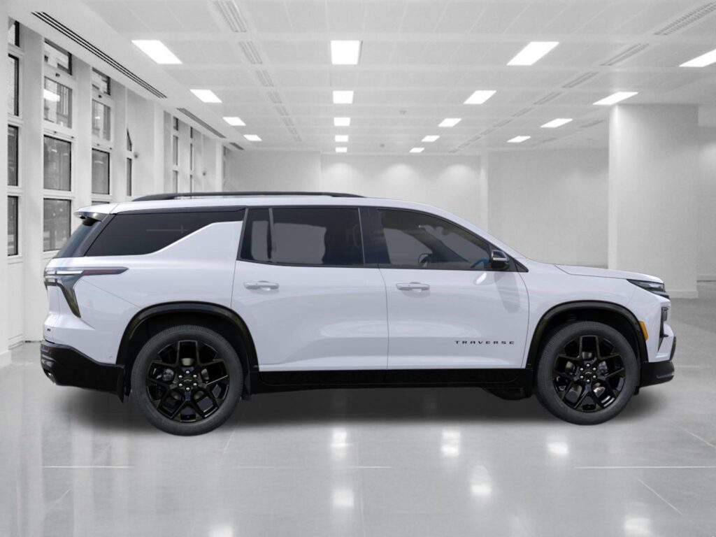 2026 Chevrolet Traverse FWD RS