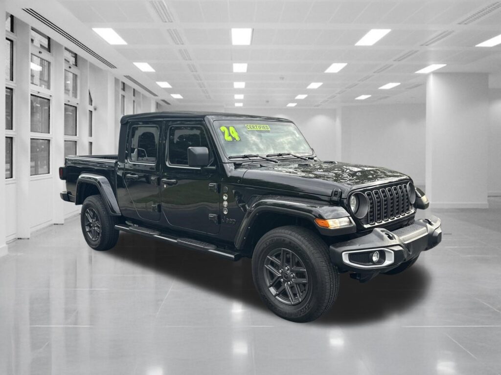 2024 Jeep Gladiator Sport S