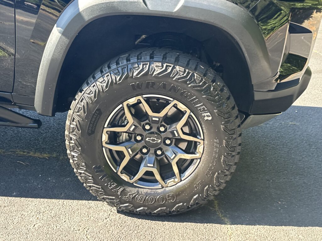 2024 Chevrolet Colorado 4WD ZR2