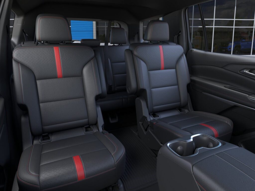 2026 Chevrolet Traverse FWD RS