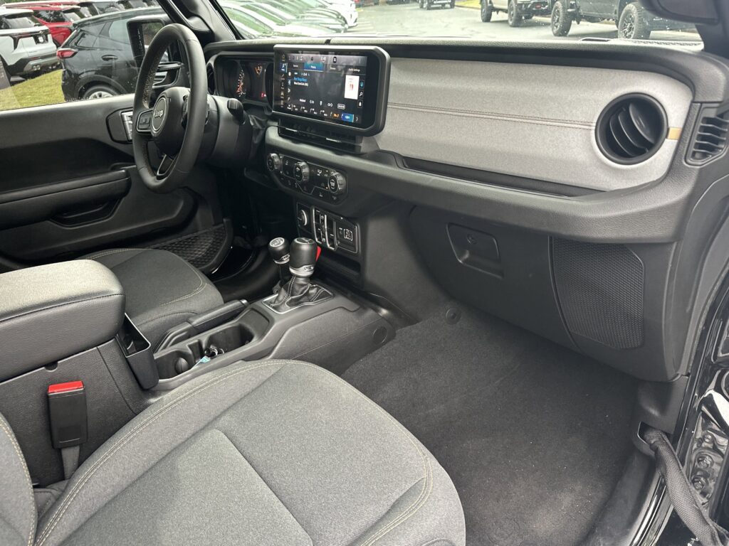 2024 Jeep Gladiator Sport S