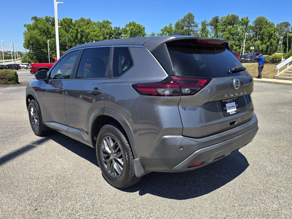 2021 Nissan Rogue S