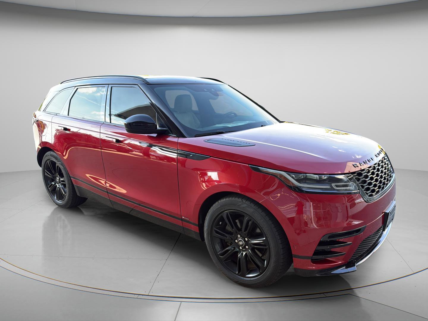2019 Land Rover Range Rover Velar R-Dynamic SE