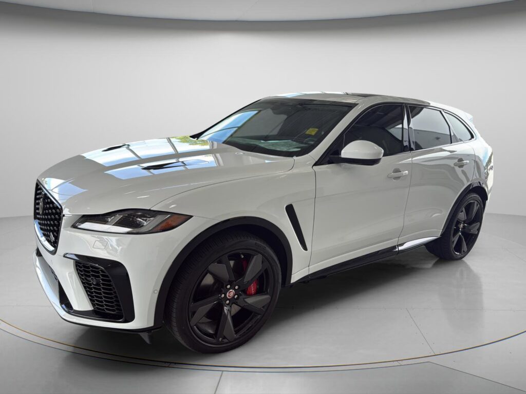 2022 Jaguar F-PACE SVR