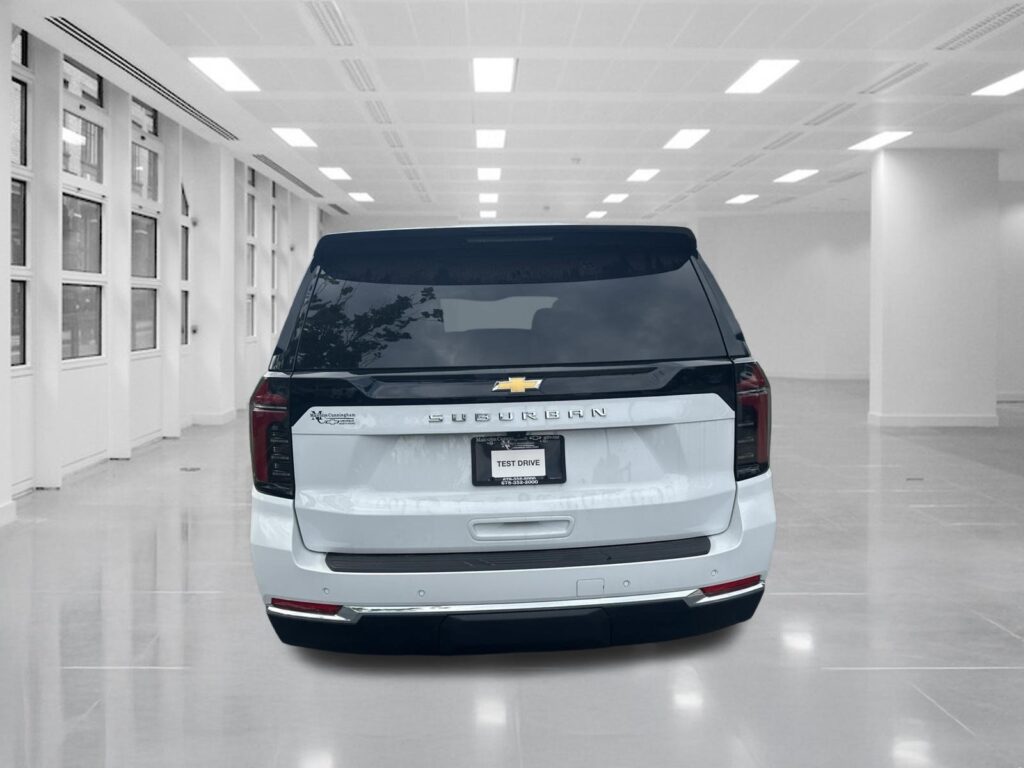 2026 Chevrolet Suburban LS