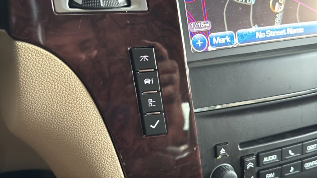 2013 Cadillac Escalade Base