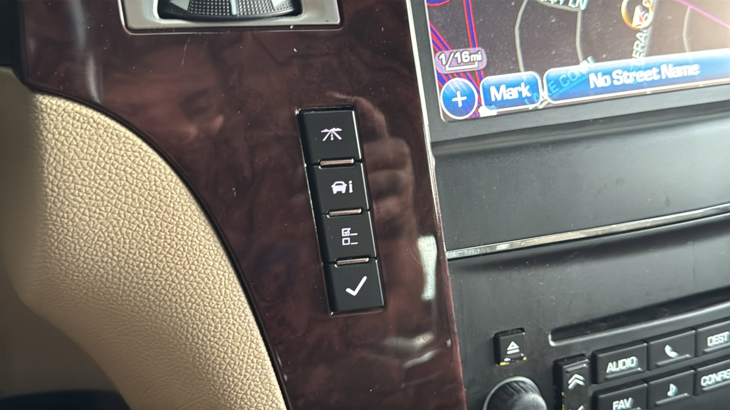 2013 Cadillac Escalade Base