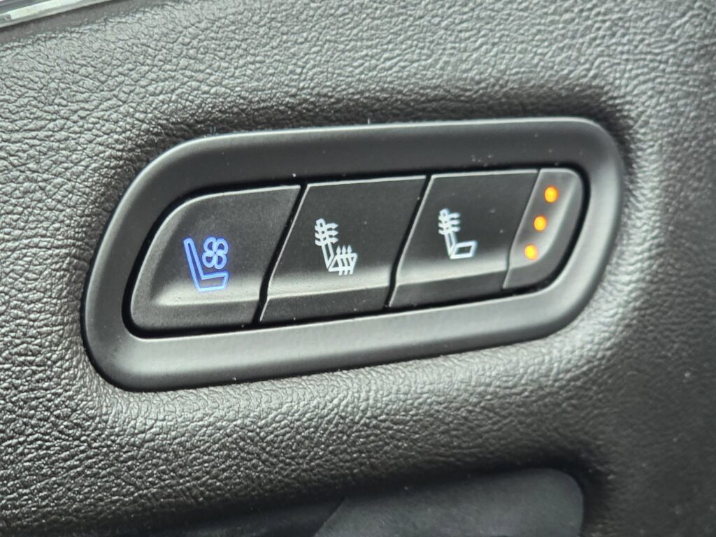 2023 Cadillac Escalade 4WD Premium Luxury