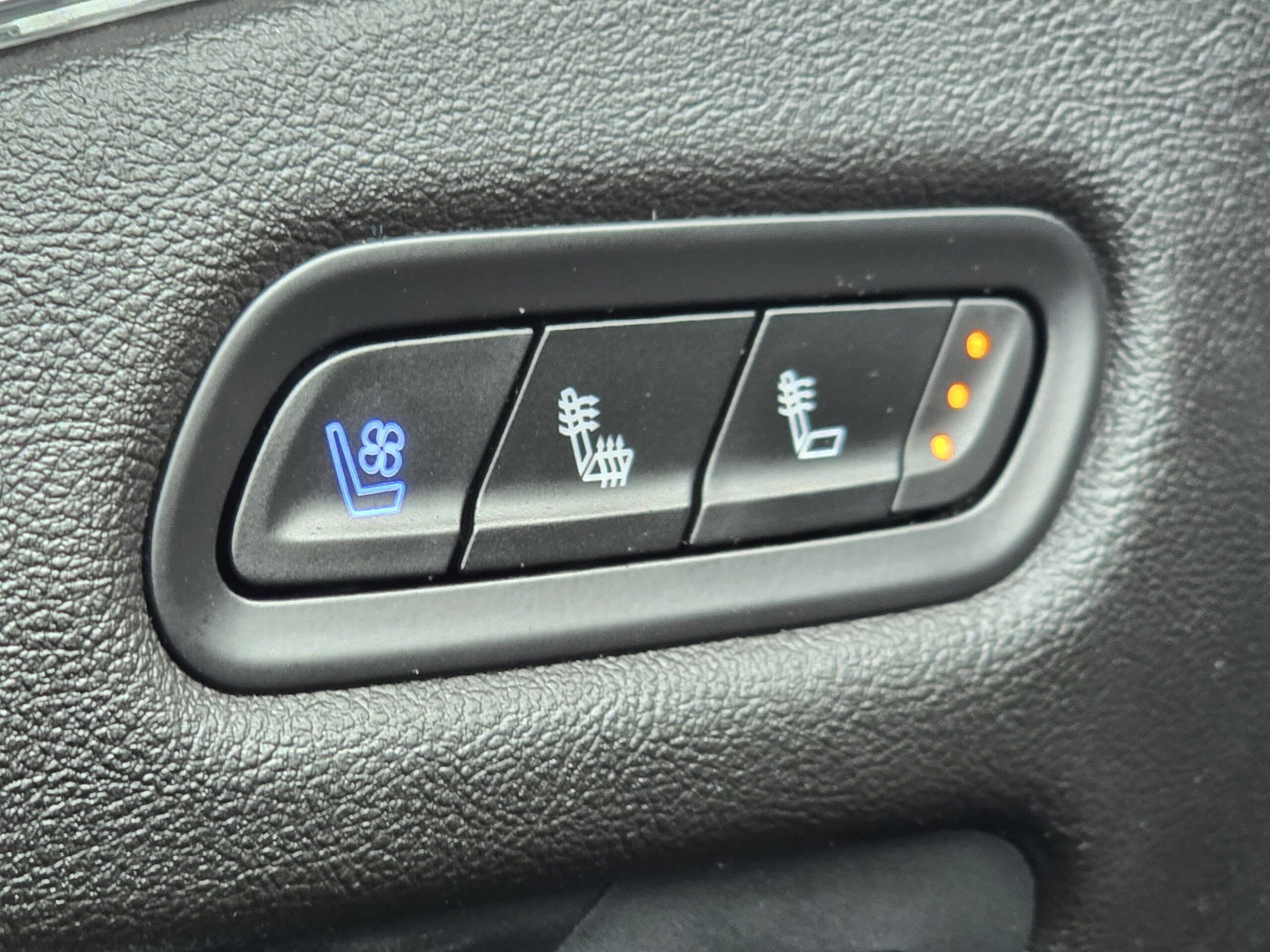 2023 Cadillac Escalade 4WD Premium Luxury