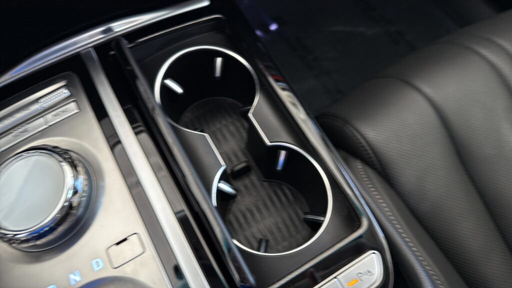 2023 Genesis G80 2.5T