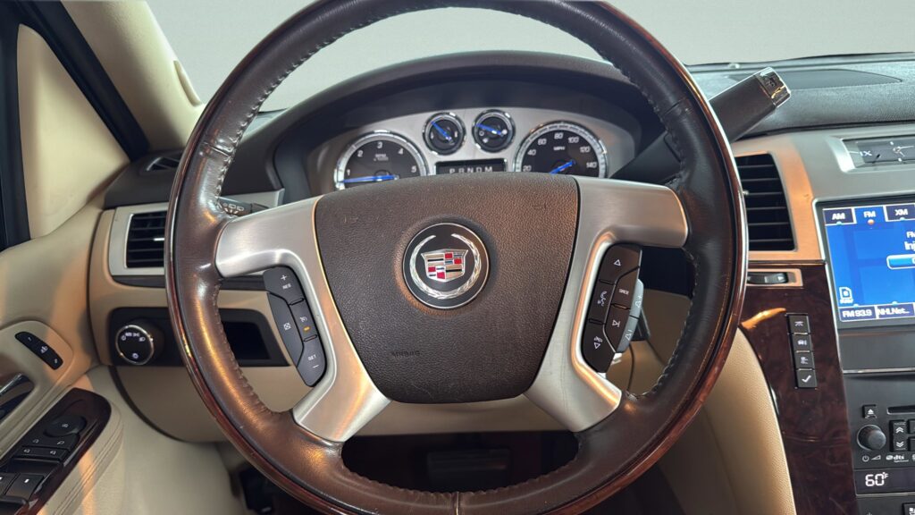 2013 Cadillac Escalade Base