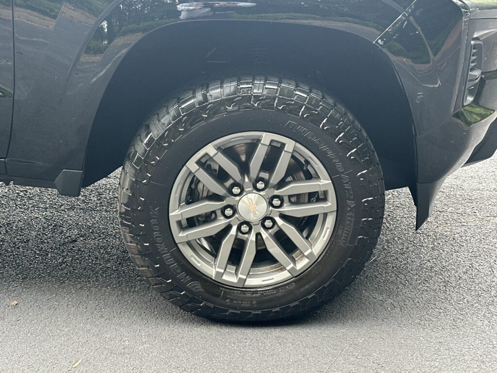 2023 Chevrolet Colorado 2WD LT