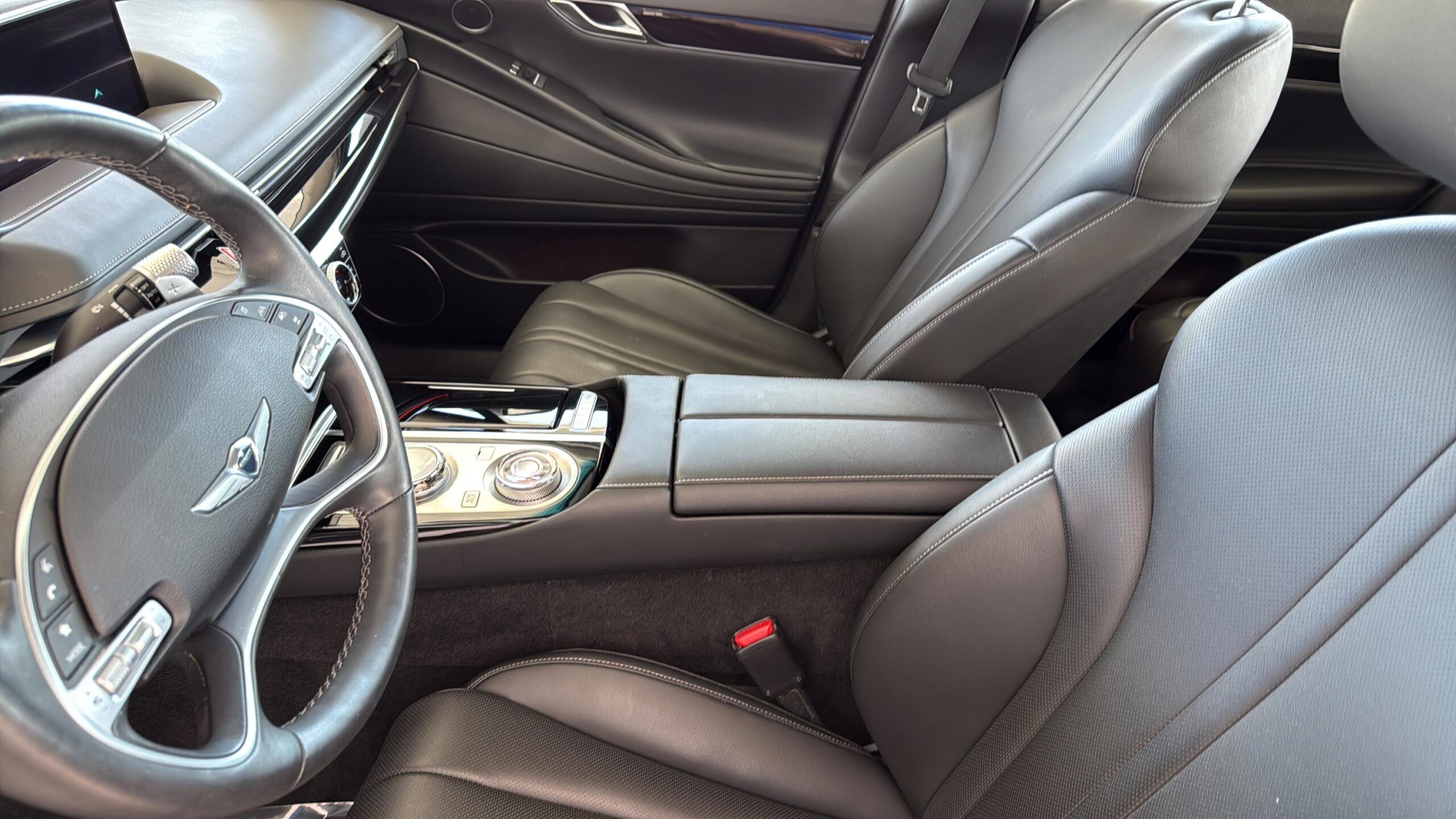 2023 Genesis G80 2.5T