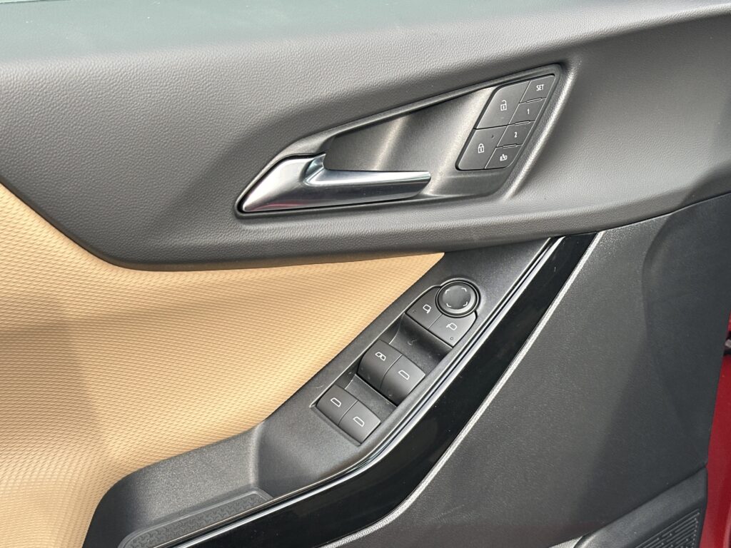 2026 Chevrolet Equinox FWD ACTIV