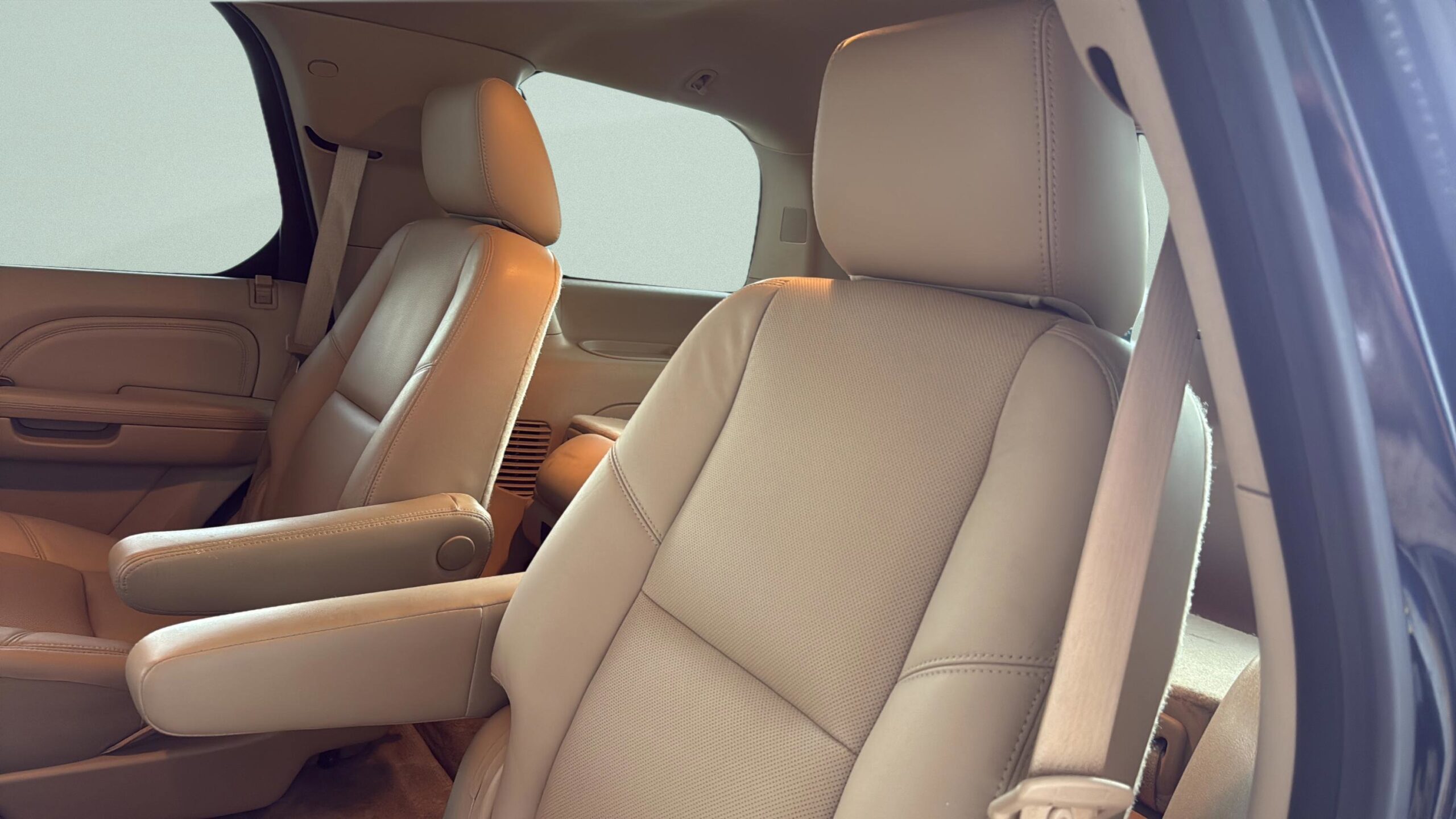 2013 Cadillac Escalade Base
