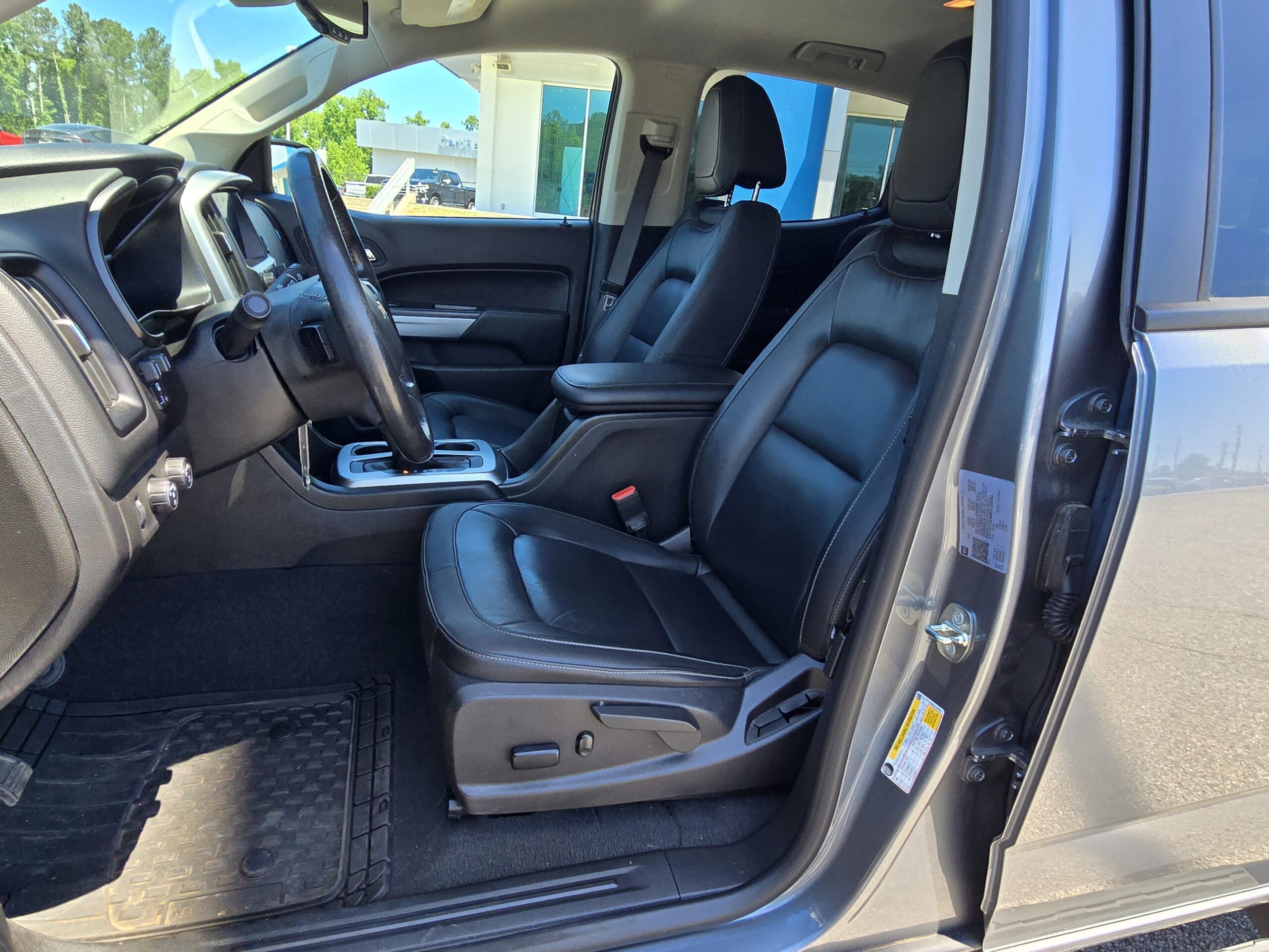 2022 Chevrolet Colorado 4WD LT