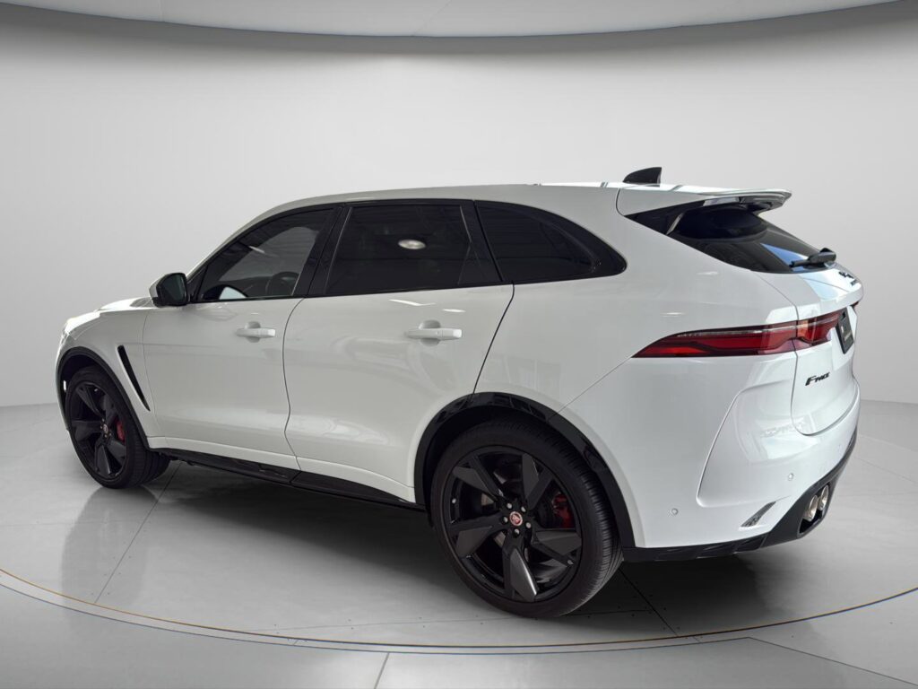 2022 Jaguar F-PACE SVR