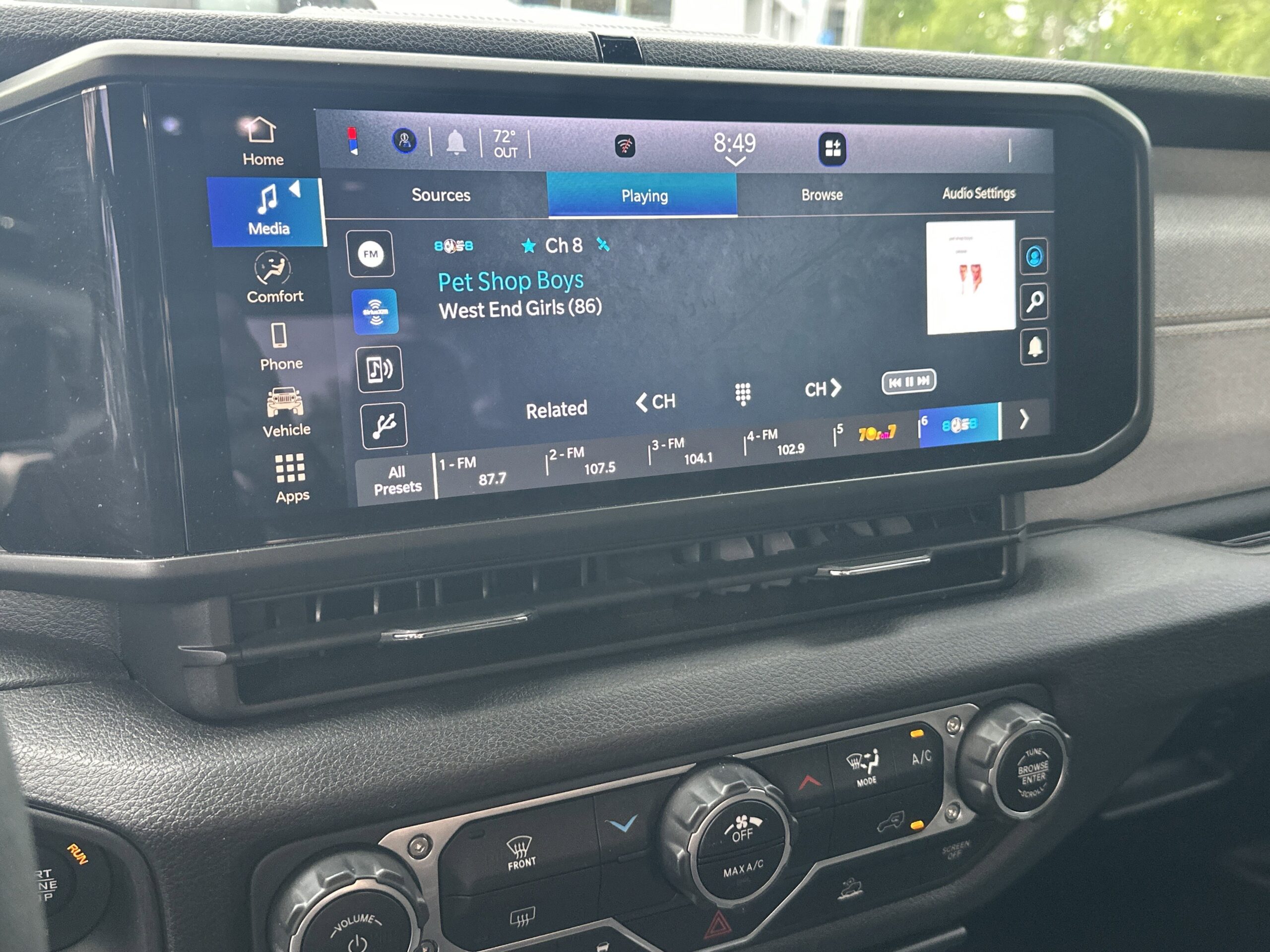 2024 Jeep Gladiator Sport S