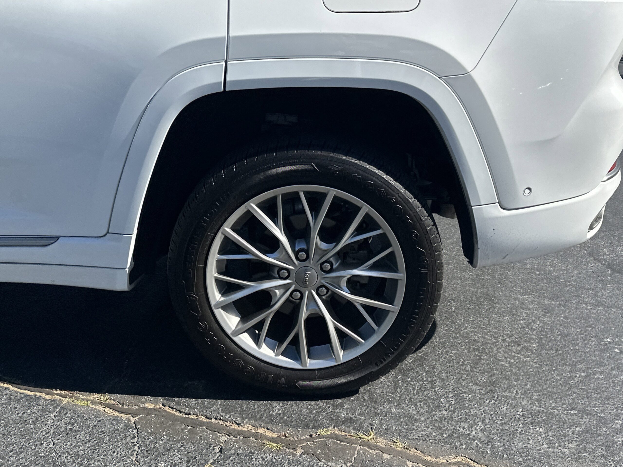 2022 Jeep Grand Cherokee Summit