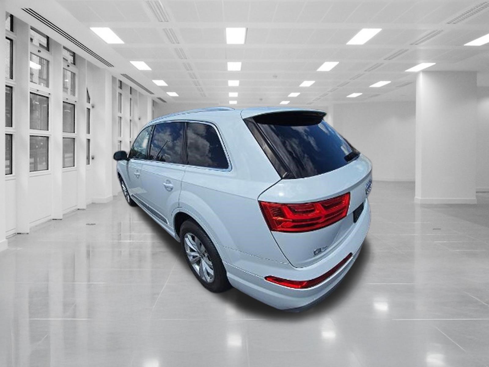 2019 Audi Q7 Premium