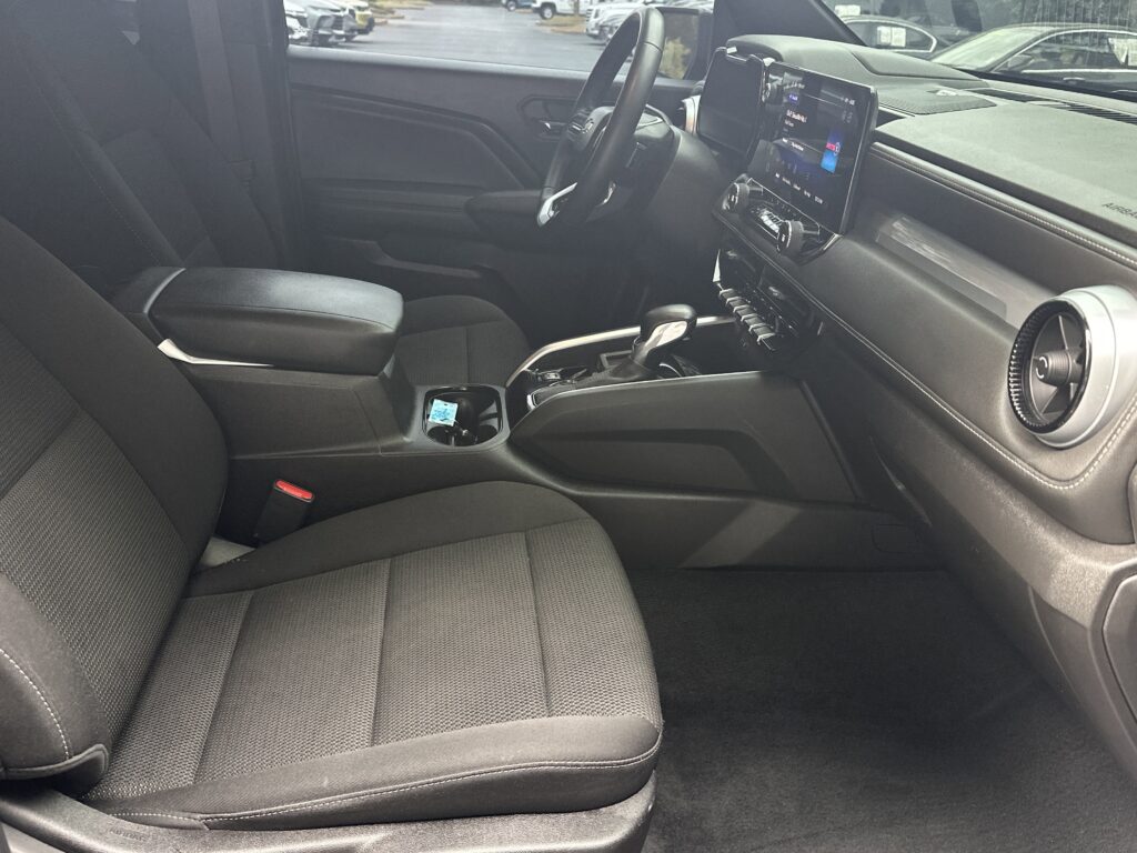2023 Chevrolet Colorado 2WD LT