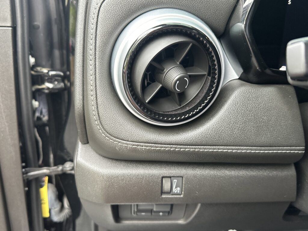 2023 Chevrolet Colorado 2WD LT