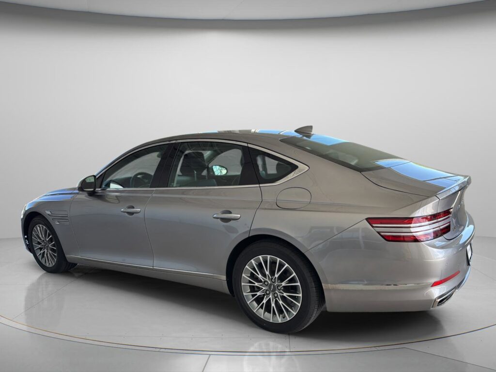 2023 Genesis G80 2.5T