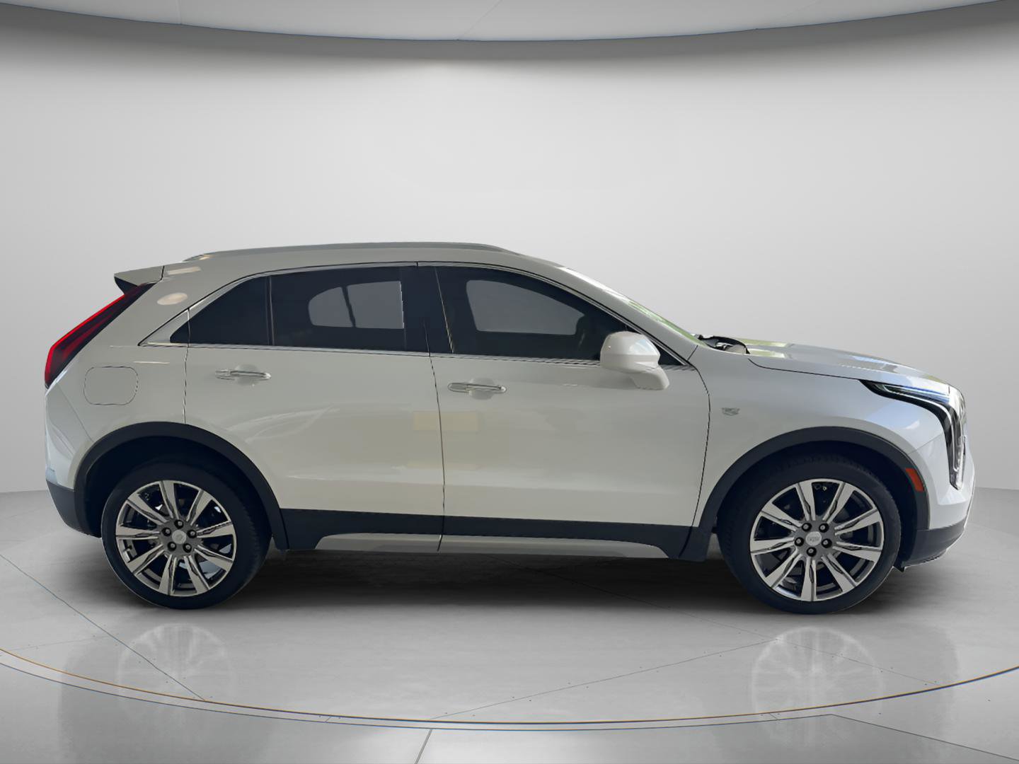 2020 Cadillac XT4 FWD Premium Luxury
