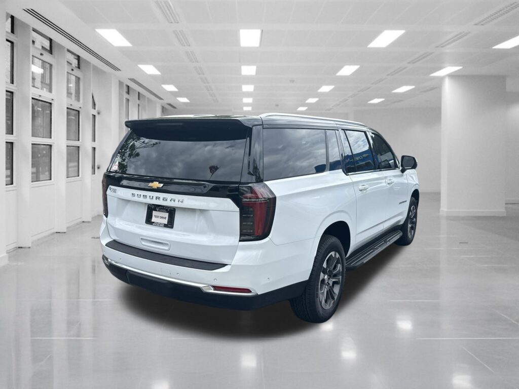 2025 Chevrolet Suburban LS