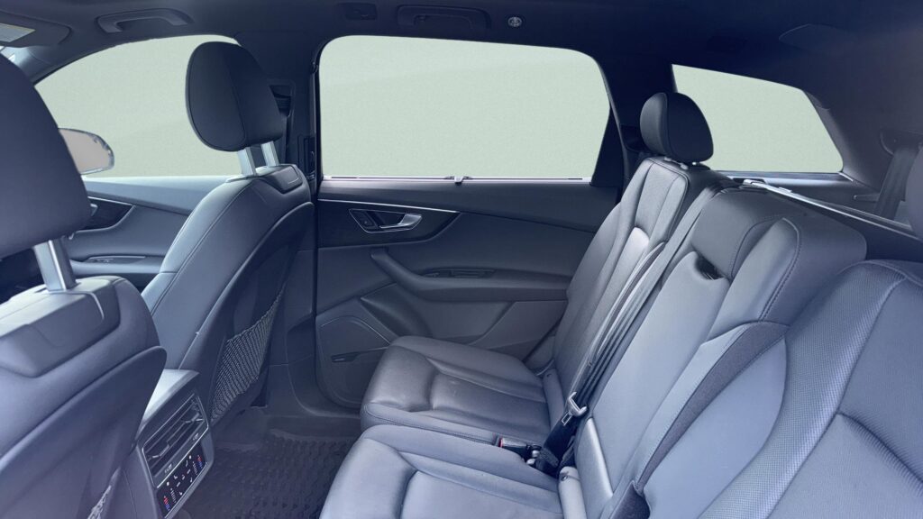 2020 Audi Q7 Prestige