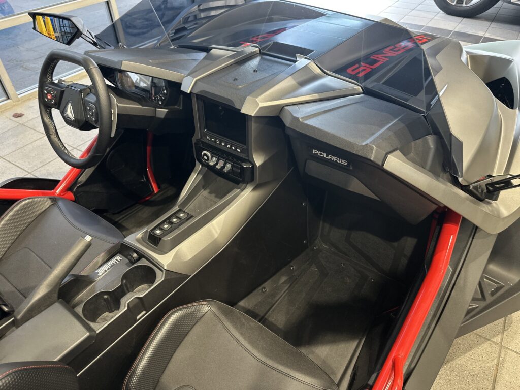 2024 POLARIS(MC) SLINGSHOT