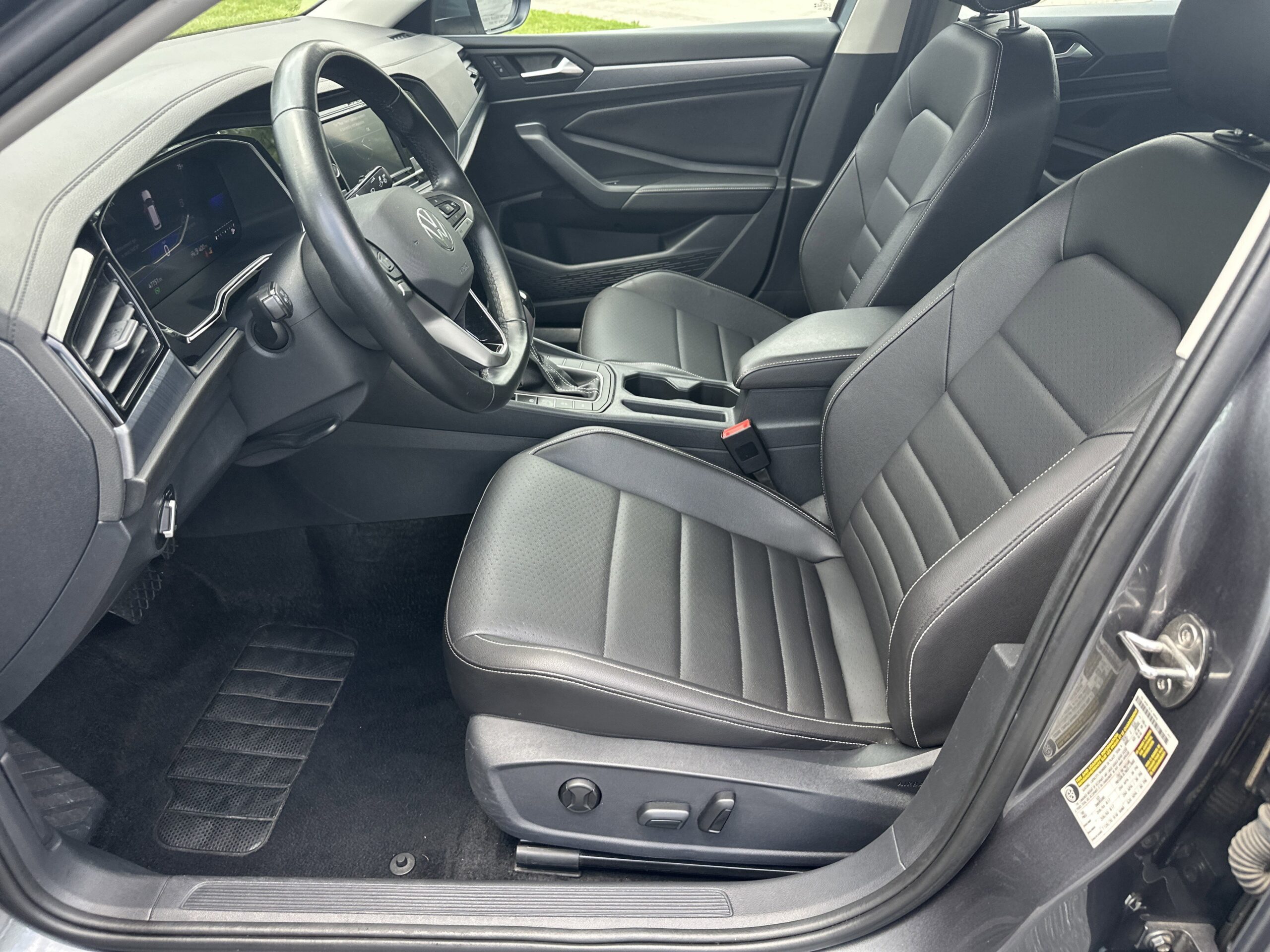 2024 Volkswagen Jetta SE