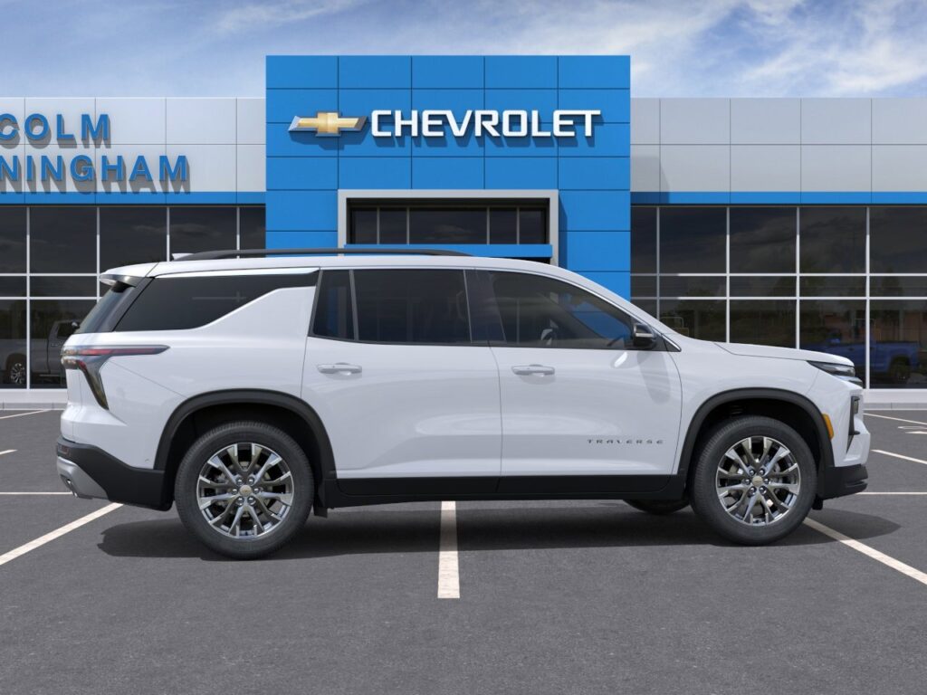 2026 Chevrolet Traverse FWD LT