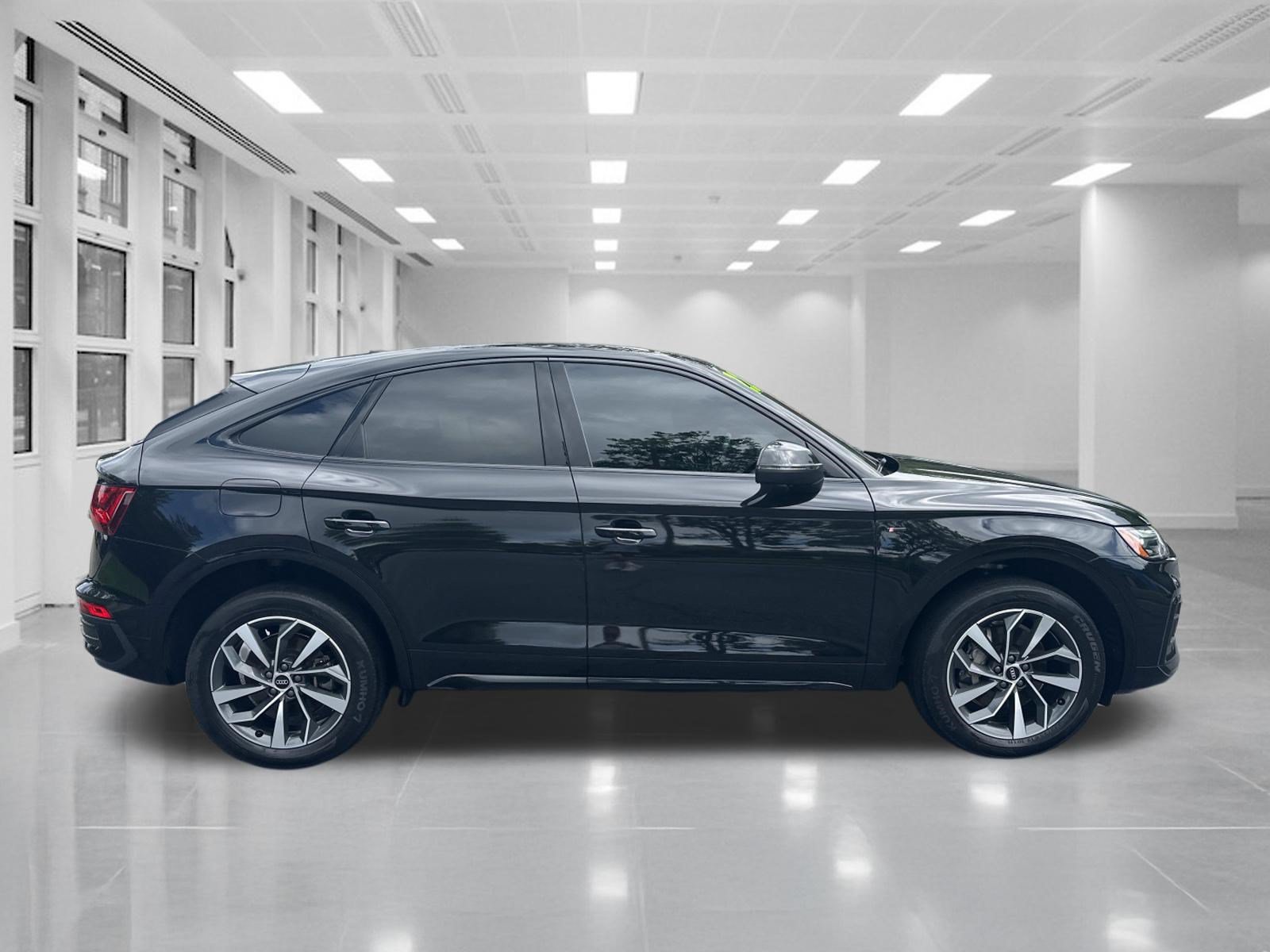 2022 Audi Q5 Sportback S line Premium Plus