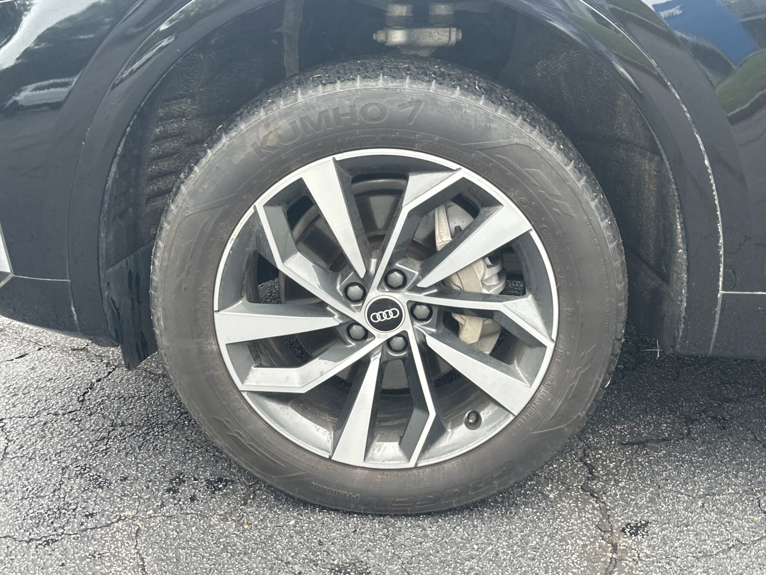 2022 Audi Q5 S line Premium Plus
