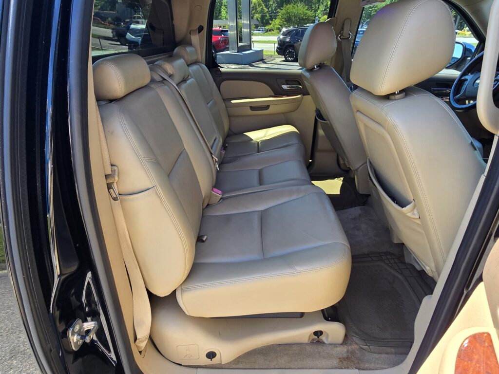 2011 Chevrolet Avalanche LTZ