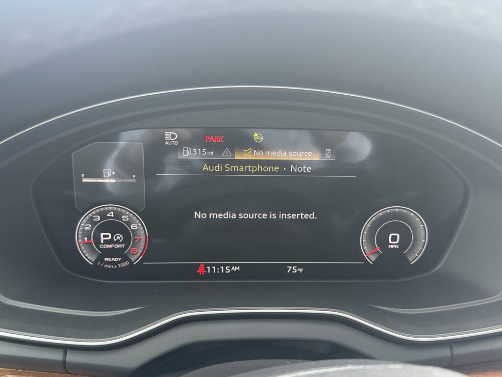 2022 Audi Q5 S line Premium Plus
