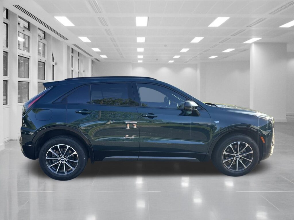 2024 Cadillac XT4 AWD Sport