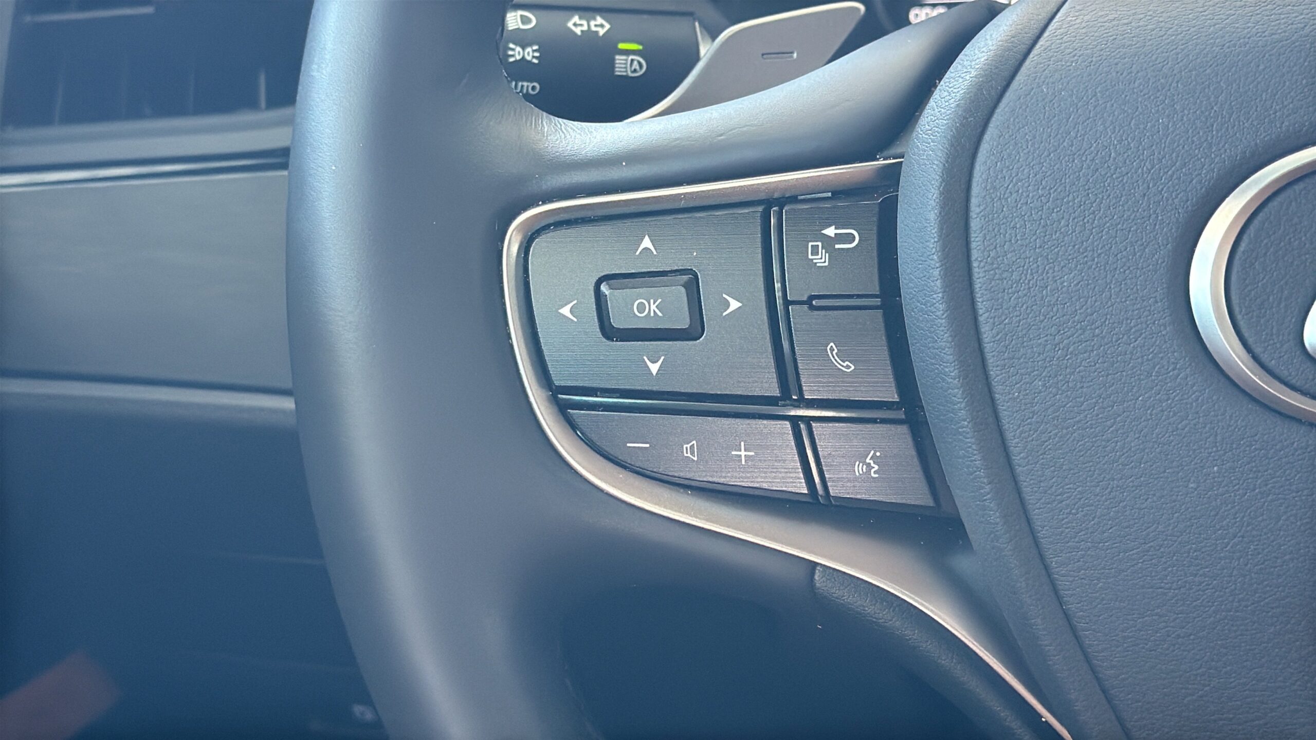 2025 Lexus ES ES 350