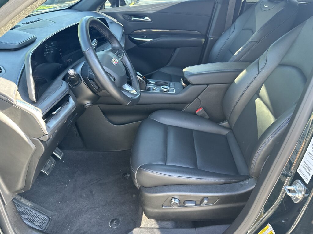 2024 Cadillac XT4 AWD Sport