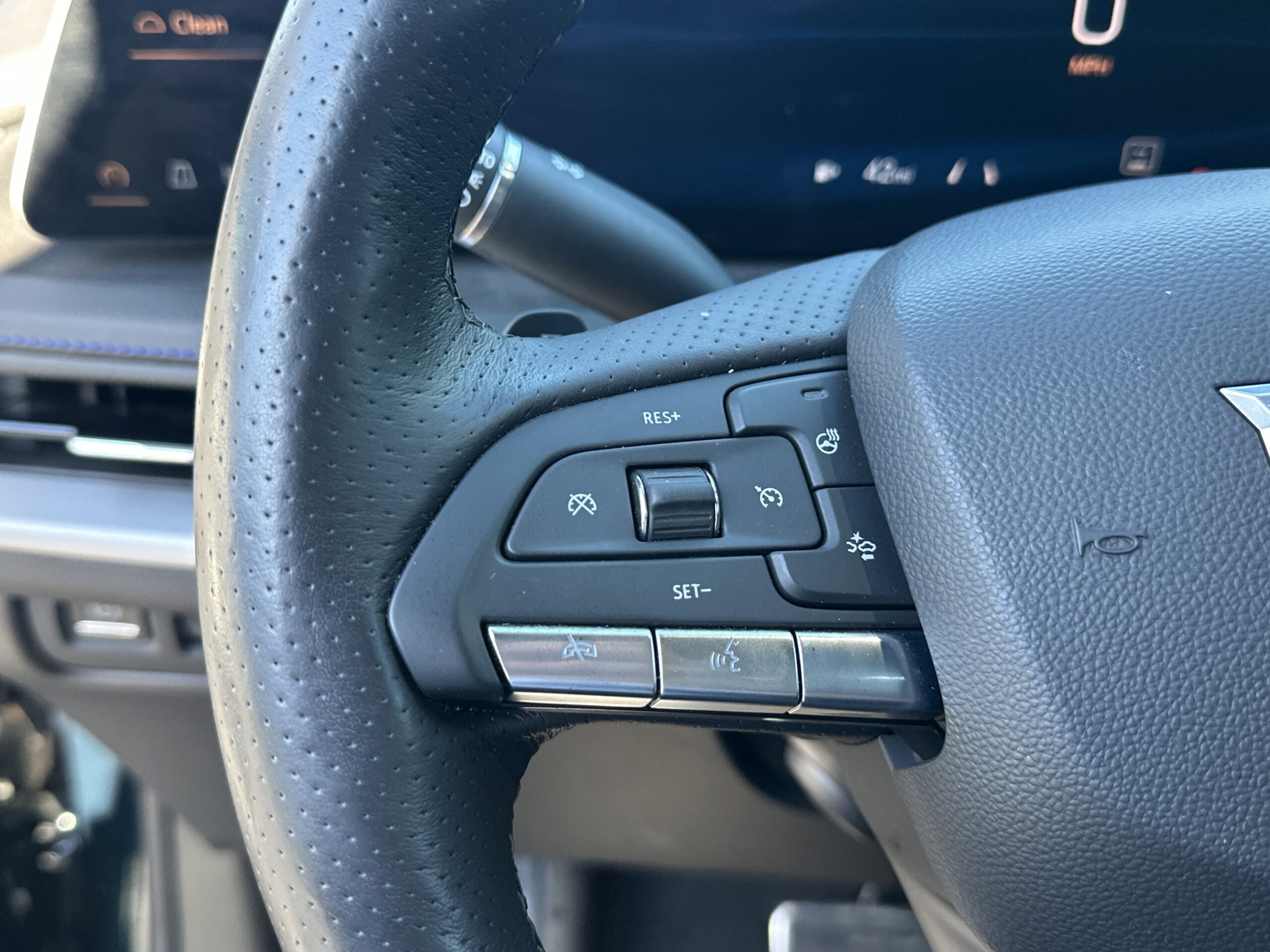 2024 Cadillac XT4 AWD Sport