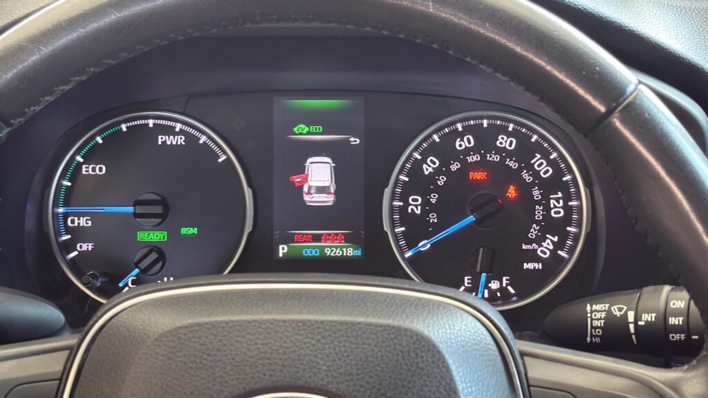 2022 Toyota RAV4 Hybrid SE