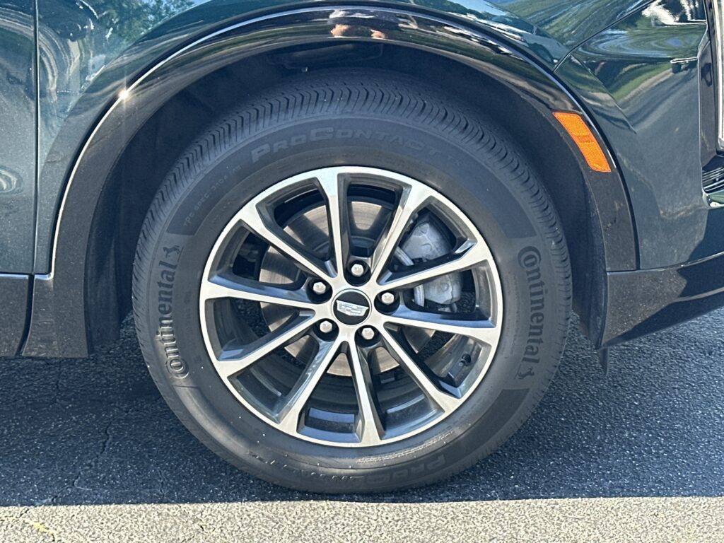 2024 Cadillac XT4 AWD Sport