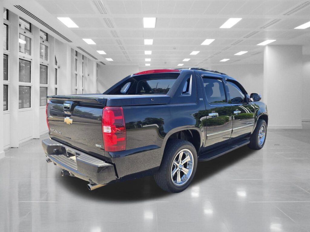 2011 Chevrolet Avalanche LTZ
