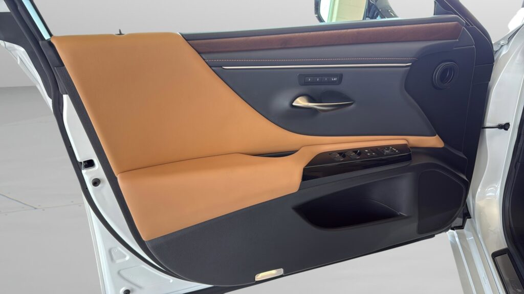 2025 Lexus ES ES 350