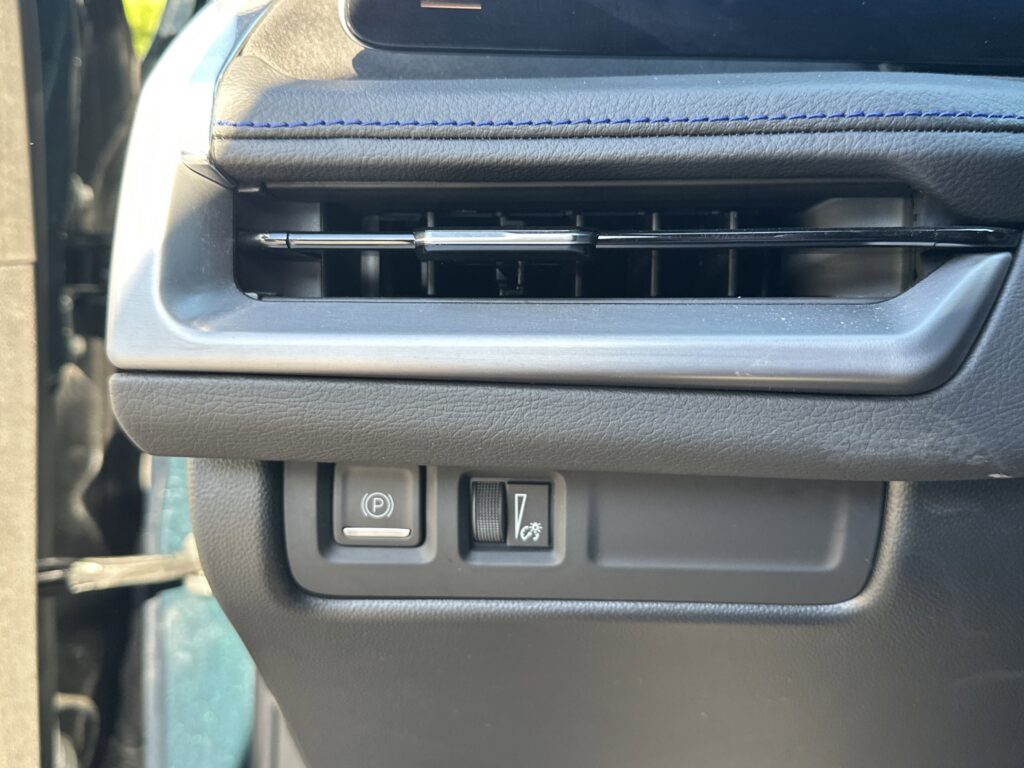 2024 Cadillac XT4 AWD Sport