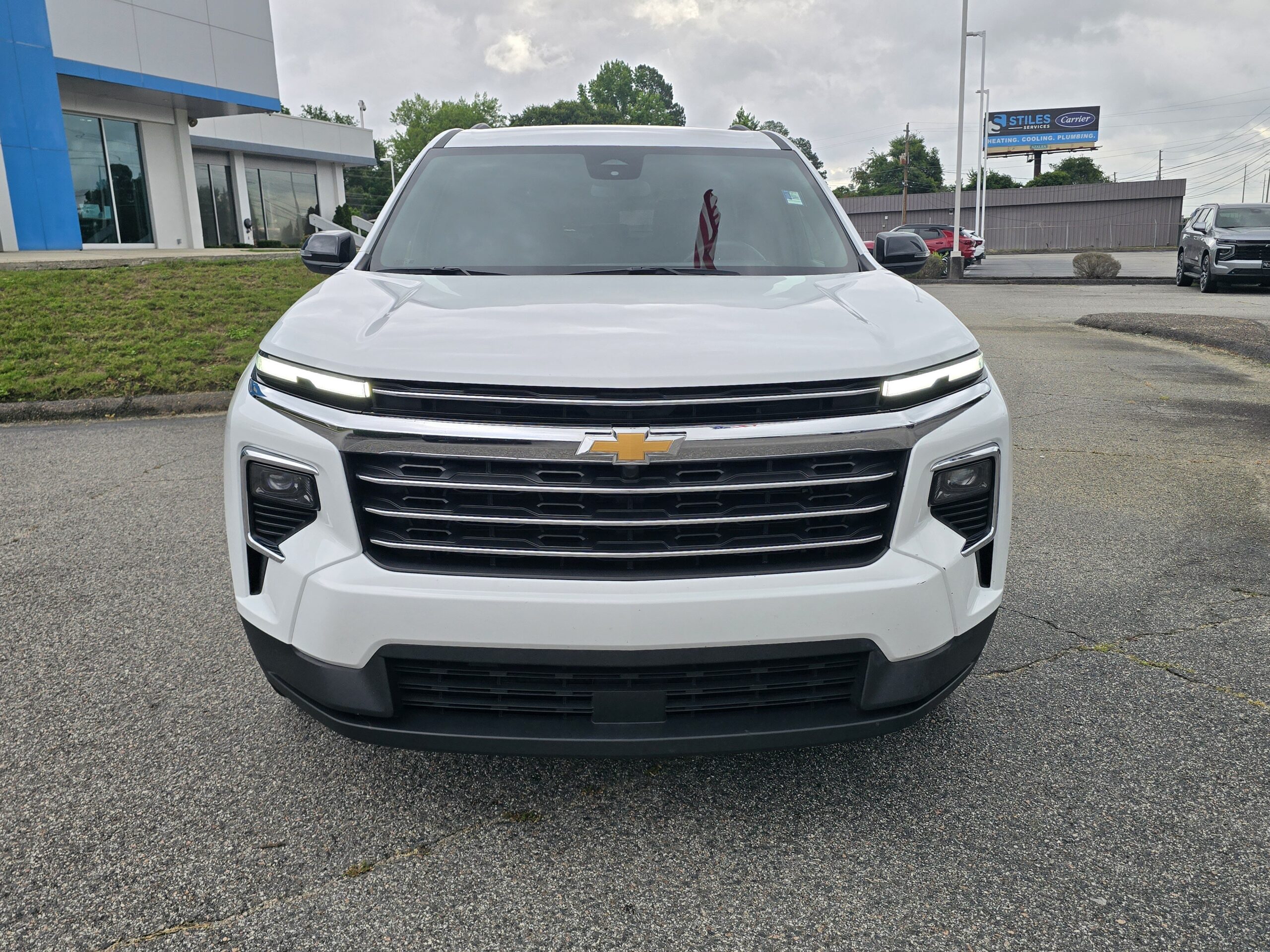 2025 Chevrolet Traverse FWD LT